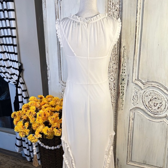 LC Lauren Conrad Unique Elegant White Sleeveless Maxi Dress - Picture 7 of 13